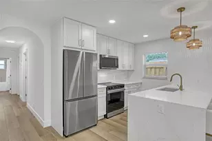 416 W Mango St, Lantana, FL 33462 - Photo 9