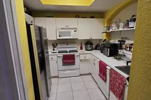 8930 W Flagler St, Miami, FL 33174 - Photo 7