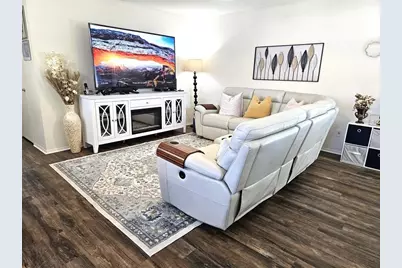 17  Vista Palm Ln, Unit #202, Vero Beach, FL 32962 - Photo 3