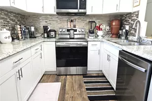 17 Vista Palm Ln, Vero Beach, FL 32962 - Photo 7