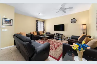 8915 SW 19th St, Unit #8915, Miramar, FL 33025 - Photo 3