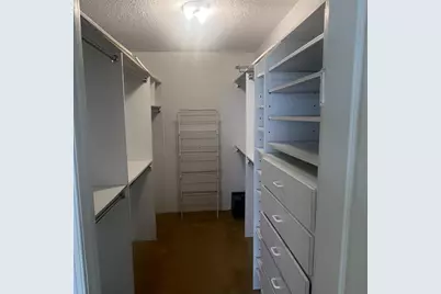 19667  Turnberry Way, Unit #4J, Miami, FL 33180 - Photo 9