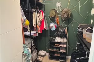 1770 NE 191st St Unit, Miami, FL 33179 - Photo 17