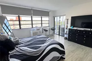 1770 NE 191st St Unit, Miami, FL 33179 - Photo 21