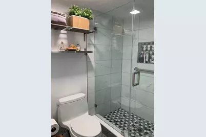 7776  Trent Dr, Fort Lauderdale, FL 33321 - Photo 17