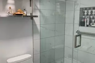 7776 Trent Dr, Fort Lauderdale, FL 33321 - Photo 17