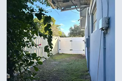 4201  Thomas St, Hollywood, FL 33021 - Photo 37