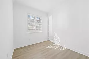 504 SE 7th St, Fort Lauderdale, FL 33301 - Photo 13