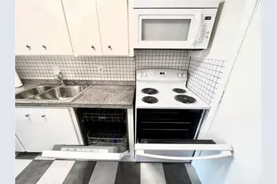 2270 NE 68th Street, Unit #1926, Fort Lauderdale, FL 33308 - Photo 17