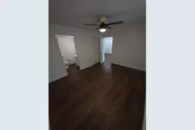 7710 NW 50th St, Unit #106, Lauderhill, FL 33351 - Photo 17