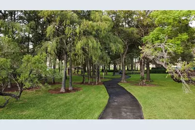 7710 NW 50th St, Unit #106, Lauderhill, FL 33351 - Photo 13