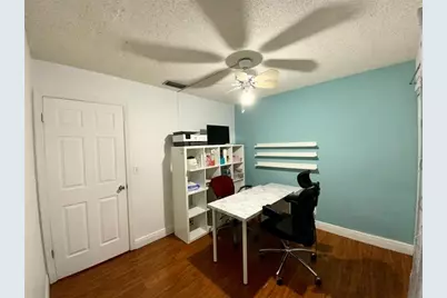 406 SW 80th Ter, North Lauderdale, FL 33068 - Photo 23