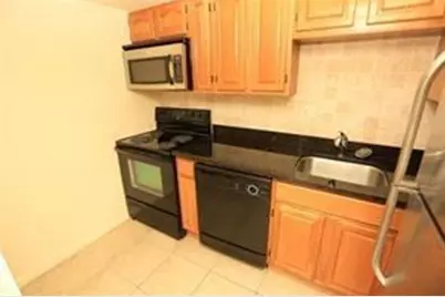 330 SE 19th Ave, Unit #F, Deerfield Beach, FL 33441 - Photo 3