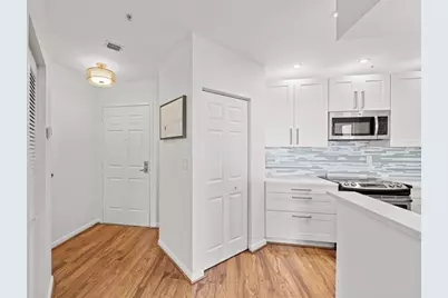 3020 NE 32nd Ave, Unit #Ph11, Fort Lauderdale, FL 33308 - Photo 5