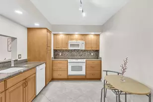 1150 Hillsboro Mile, Hillsboro Beach, FL 33062 - Photo 5