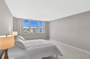 1150 Hillsboro Mile, Hillsboro Beach, FL 33062 - Photo 17