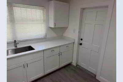 703 N 17th St, Fort Pierce, FL 34950 - Photo 15