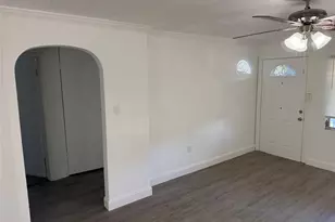 703 N 17th St, Fort Pierce, FL 34950 - Photo 9