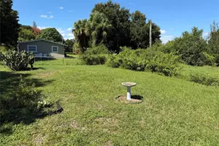 703 N 17th St, Fort Pierce, FL 34950 - Photo 5