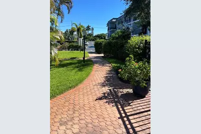 3004 NE 5th Ter, Unit #201C, Wilton Manors, FL 33334 - Photo 23