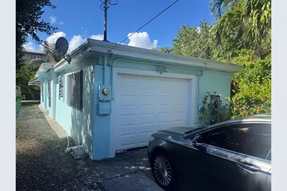 812 S Federal Hwy, Lake Worth Beach, FL 33460 - Photo 1