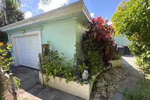 812 S Federal Hwy, Lake Worth Beach, FL 33460 - Photo 3