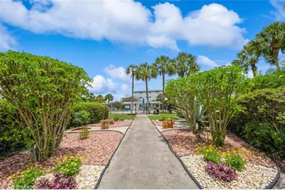2805  Victoria Way, Unit #D1, Coconut Creek, FL 33066 - Photo 33
