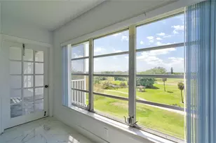 3050 N Palm Aire Dr, Pompano Beach, FL 33069 - Photo 27