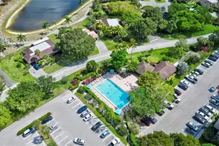 3050 N Palm Aire Dr, Pompano Beach, FL 33069 - Photo 5