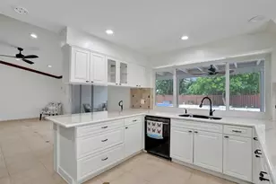 9540 NW 13th St, Plantation, FL 33322 - Photo 9