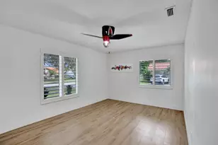 9540 NW 13th St, Plantation, FL 33322 - Photo 15