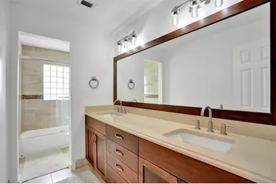 9540 NW 13th Street, Plantation, FL 33322 - Photo 21