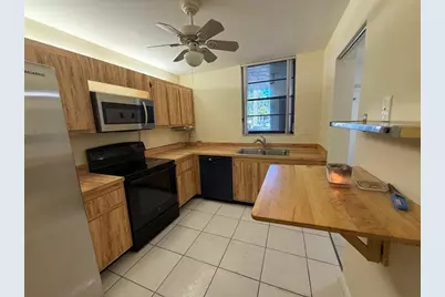7340 NW 1st St, Unit #102, Plantation, FL 33317 - Photo 5