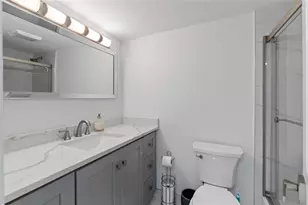 300 Diplomat Pkwy, Hallandale Beach, FL 33009 - Photo 17