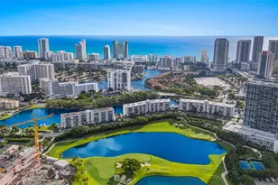 300 Diplomat Pkwy, Hallandale Beach, FL 33009 - Photo 33