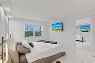 300 Diplomat Pkwy, Hallandale Beach, FL 33009 - Photo 11