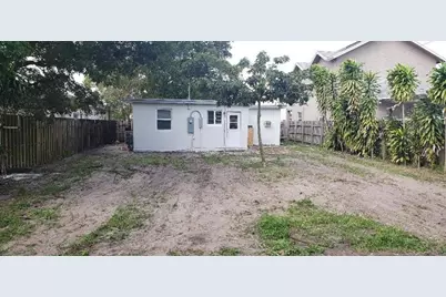 4230 SW 57th Ave, Davie, FL 33314 - Photo 3