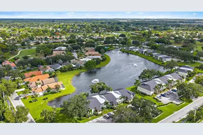 6928  Briarlake, Unit #102, Palm Beach Gardens, FL 33418 - Photo 13