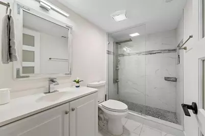 6928  Briarlake, Unit #102, Palm Beach Gardens, FL 33418 - Photo 9