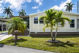 8560 SW 20th St, Davie, FL 33324 - Photo 15