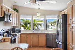 8560 SW 20th St, Davie, FL 33324 - Photo 3