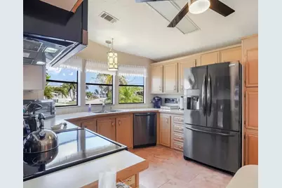 8560 SW 20th St, Davie, FL 33324 - Photo 21