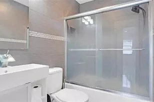 8241 SW 3rd Ct, North Lauderdale, FL 33068 - Photo 13