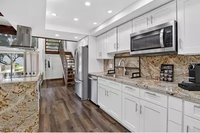 721 E Coco Plum Cir, Unit #5, Plantation, FL 33324 - Photo 9