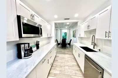 1742 NE 7th St, Fort Lauderdale, FL 33304 - Photo 5