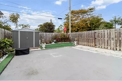 501  S E St, Lake Worth Beach, FL 33460 - Photo 15