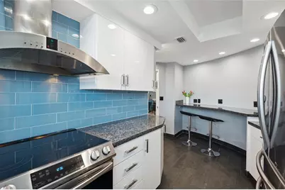 333  Sunset Dr, Unit #207, Fort Lauderdale, FL 33301 - Photo 9