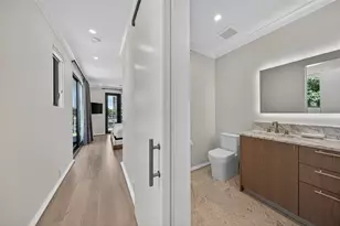 621 SW 5th Pl, Fort Lauderdale, FL 33315 - Photo 67