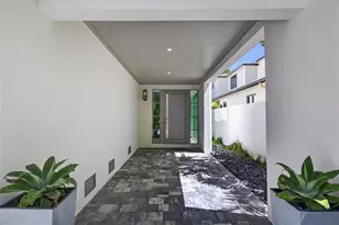 621 SW 5th Pl, Fort Lauderdale, FL 33315 - Photo 7