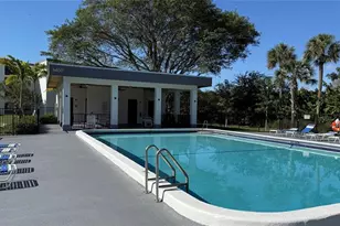 9233 SW 8th St, Boca Raton, FL 33428 - Photo 23